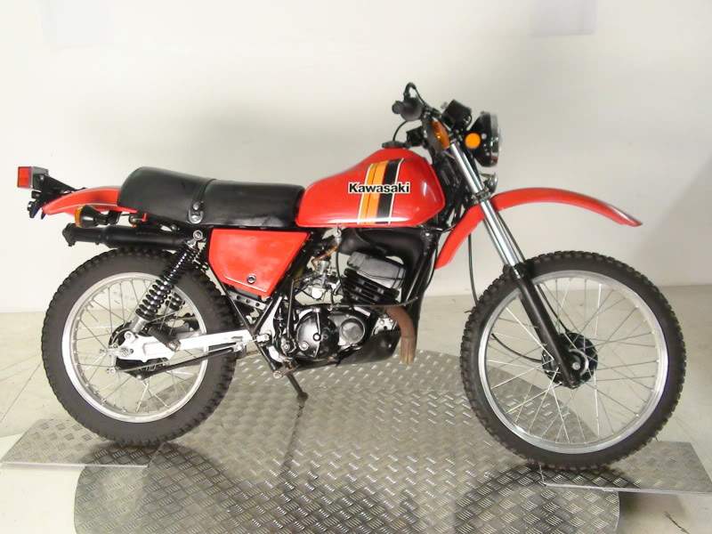 Kawasaki 175 cheap 2 stroke